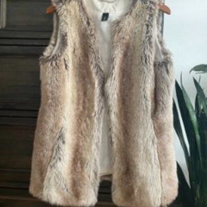 Faux Fur Vest Size S